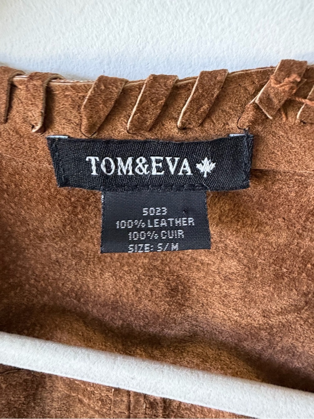 Tom & Eva Brown 100% Genuine Suede Leather Fringe Vest - Picture 2 of 7